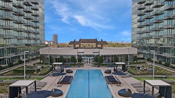 Allure Hermann Park | Hermann Park Infinity Pool with Private Cabanas